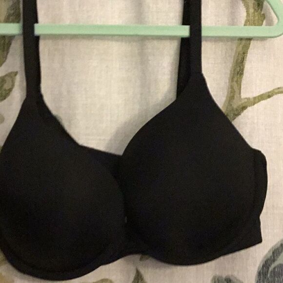 ❤️Bundle of 2 VS bra - Picture 3 of 3